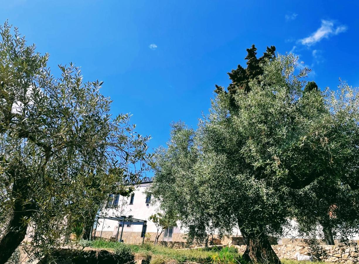 Masia St Salvador antic Cal Baldiri - El Paller Cubelles Exterior foto